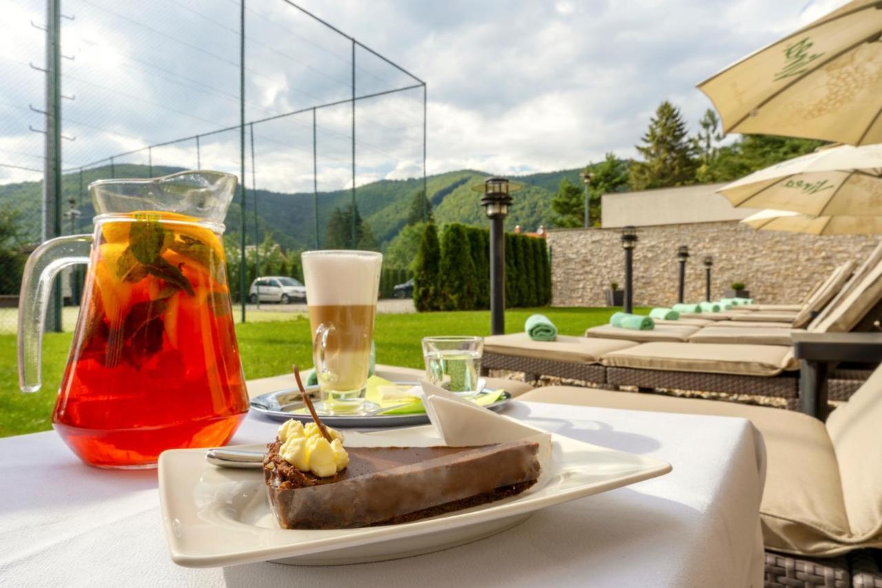 Wellness Hotel Diplomat Rajecké Teplice Esterno foto