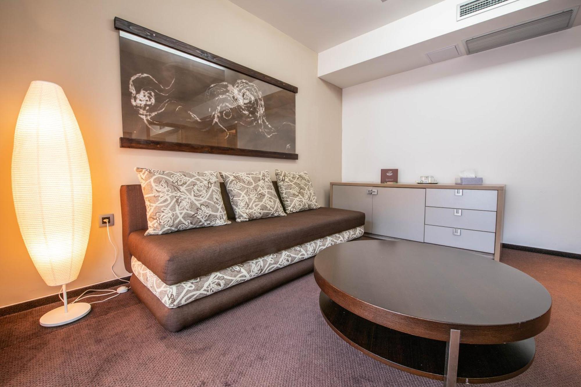 Wellness Hotel Diplomat Rajecké Teplice Esterno foto