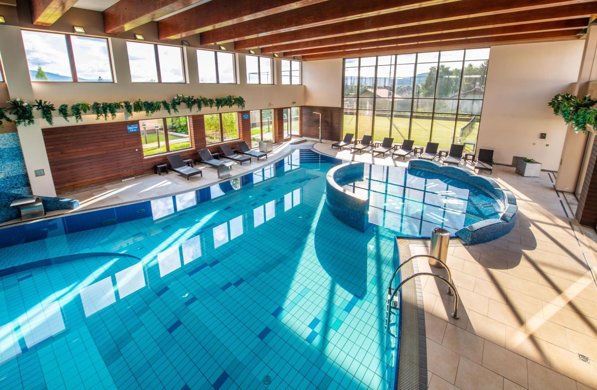 Wellness Hotel Diplomat Rajecké Teplice Esterno foto