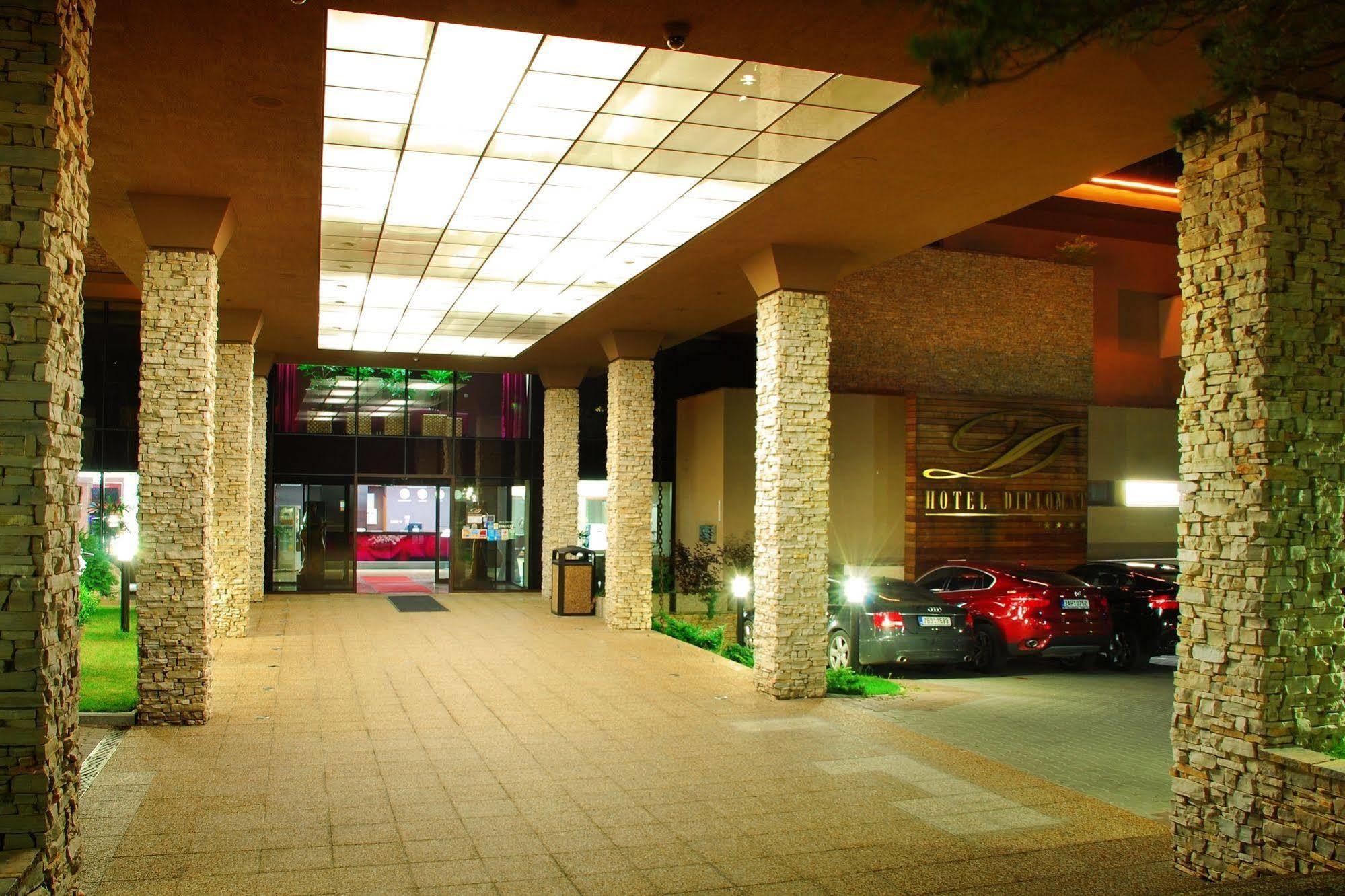 Wellness Hotel Diplomat Rajecké Teplice Esterno foto
