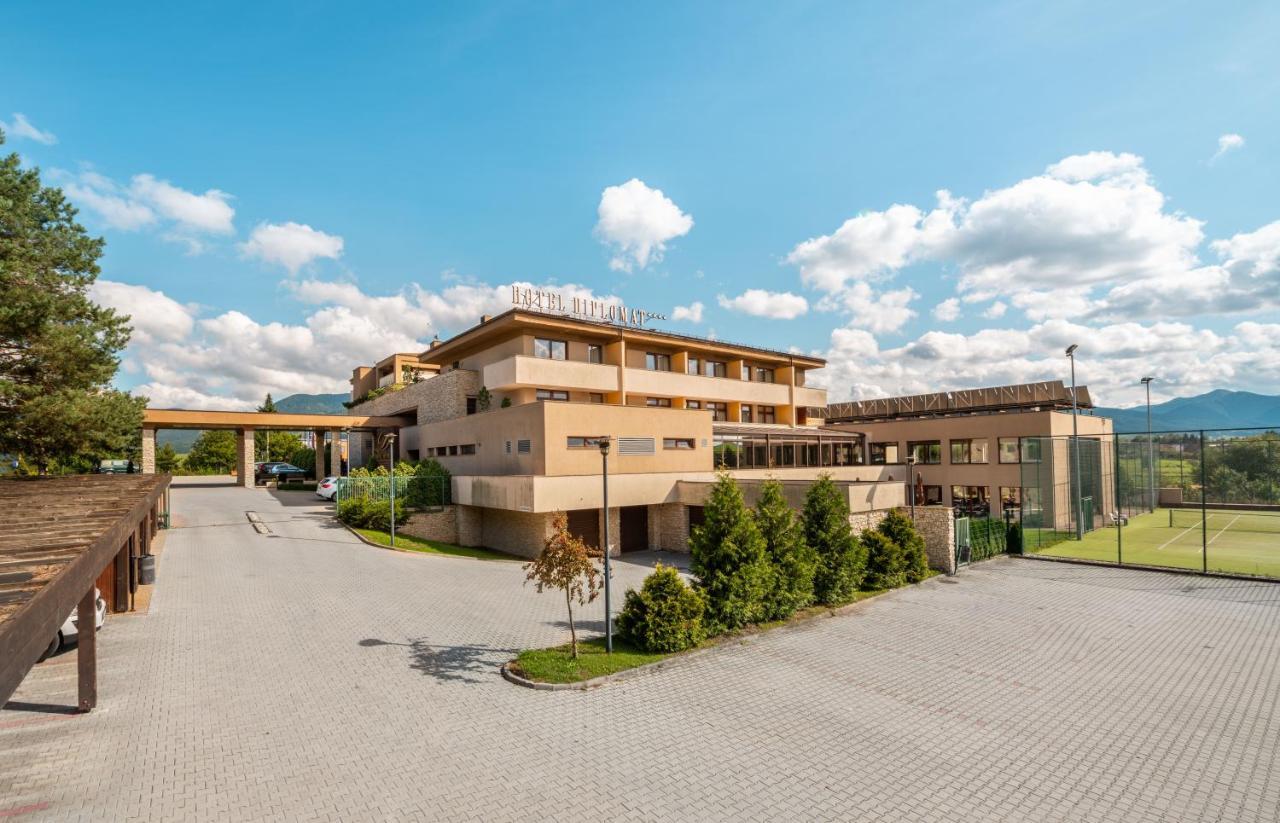 Wellness Hotel Diplomat Rajecké Teplice Esterno foto